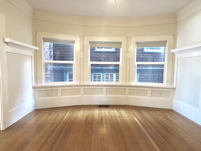 Photo - 1714 Santa Clara Ave