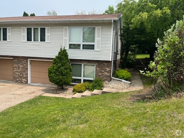 Building Photo - 211 Brookwood Dr Rental