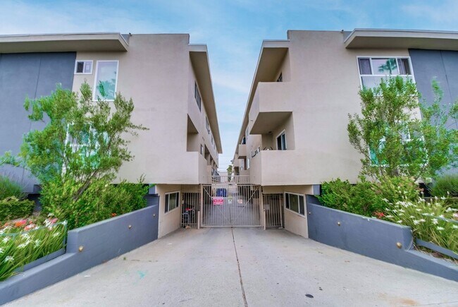 441 W Queen St Unidad 03