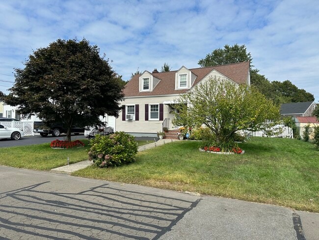 Photo - 165 Nutmeg Rd