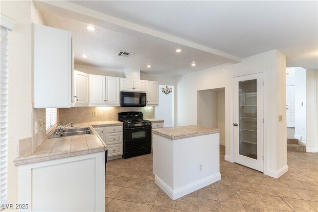 Photo - 1464 Harmony Hill Dr