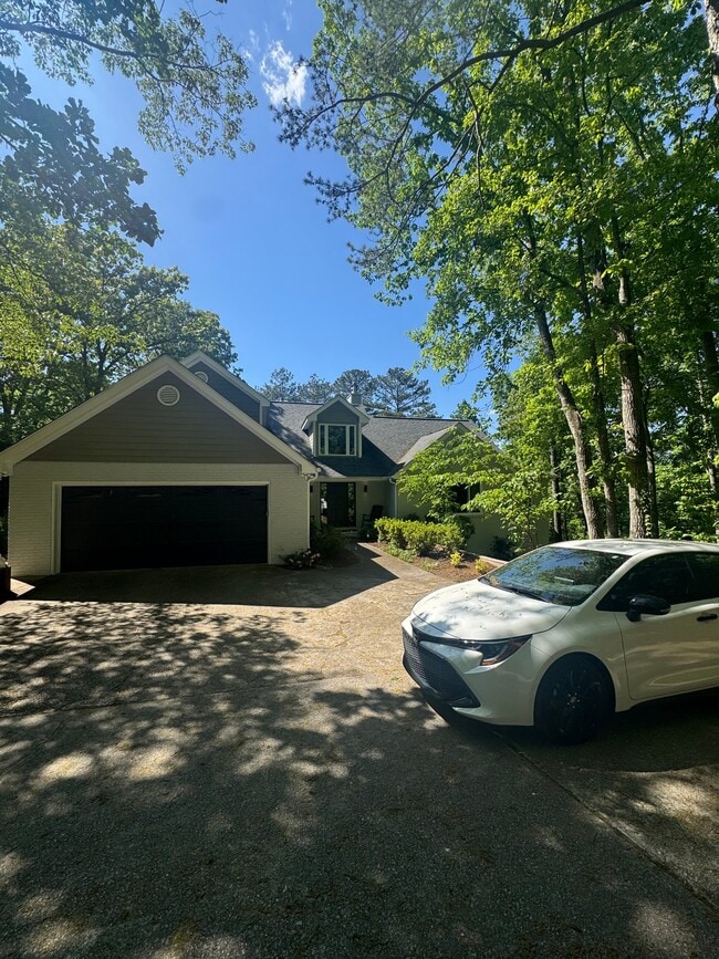 Photo - 585 Kings Peak Dr