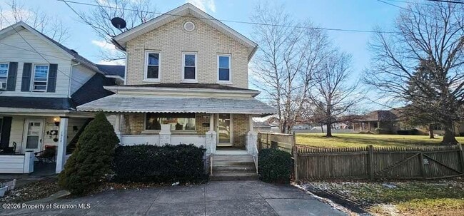 Building Photo - 1919 Price St