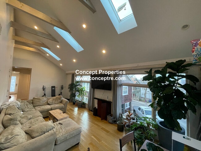 Photo - 41 Thornton St