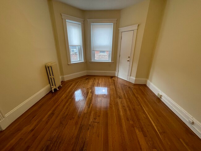 Photo - 12 Royce Rd