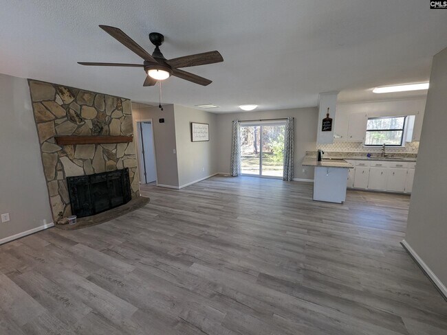 404 Fox Squirrel Rd