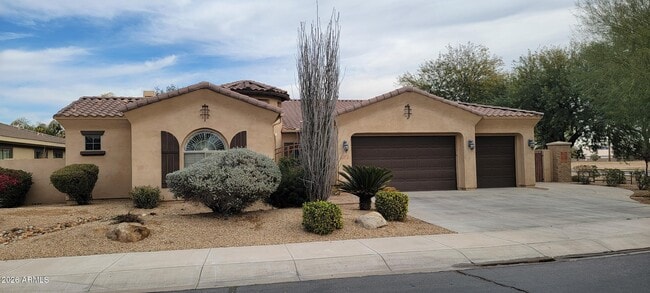 Building Photo - 2419 N 141st Ln