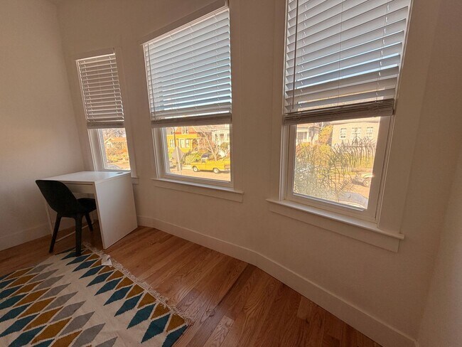 Photo - 1628 Tyler St Unidad 1628T - A - RM 1