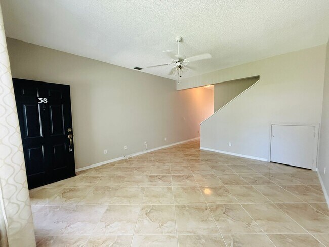 Photo - Townhome in Palm Harbor