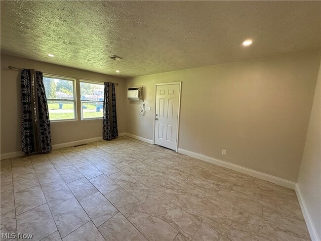 Photo - 3020 Northgate Ave