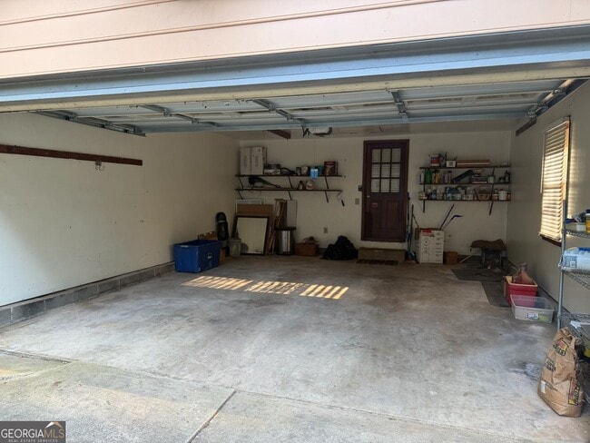 8282 Dawn Dr