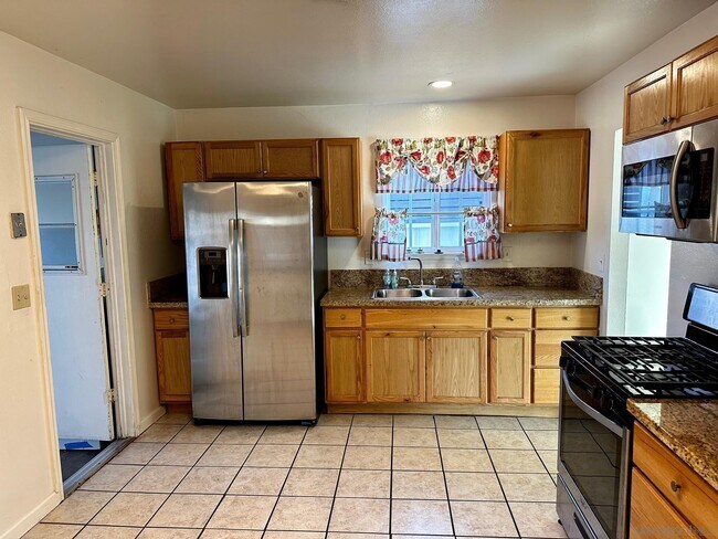 Photo - 7267 Gatewood Ln