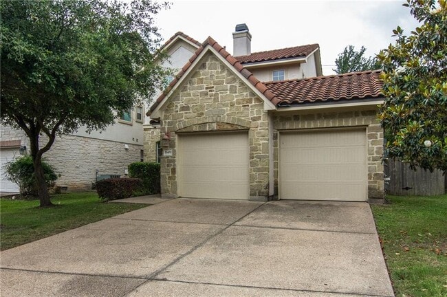Photo - 15400 Interlachen Dr