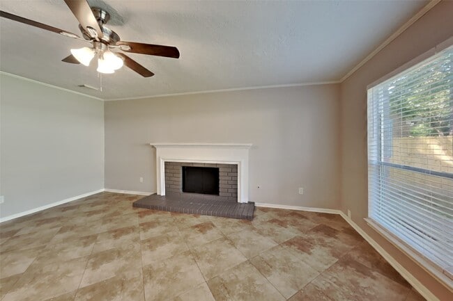 Photo - 9322 Wandsworth Dr