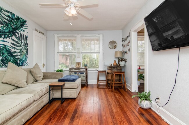 Photo - Charming 1bed/1bath Condo for rent in the ...