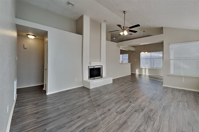 Photo - 11910 Westwold Dr