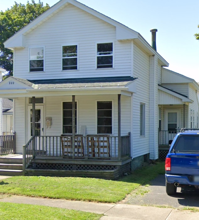 Building Photo - 222 W 4th St Unit 2