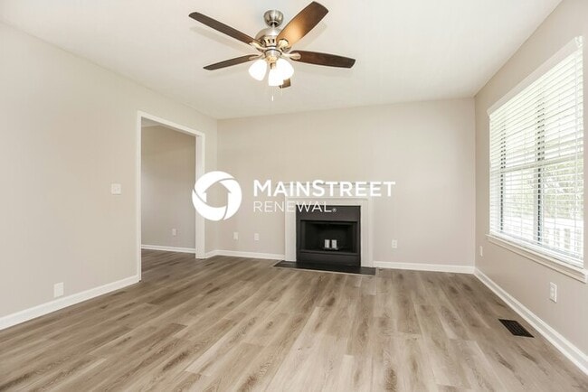Photo - 4 Bedroom Pet-Friendly Home in Hermitage, ...