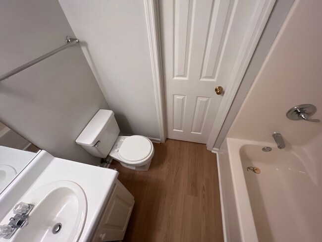 Photo - Center 629-631 Unit 629