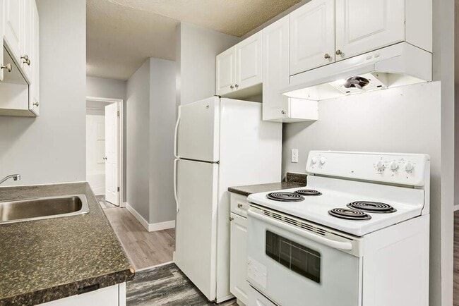 Photo - Madison Arms