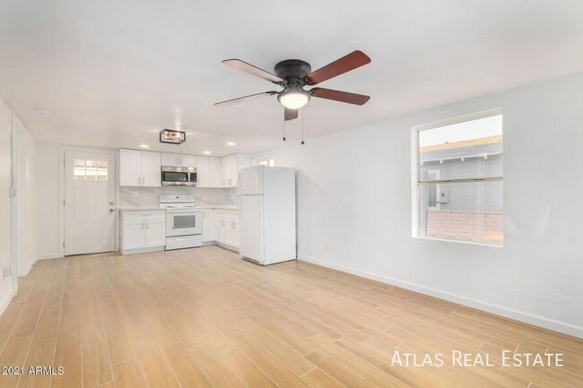 Photo - 444 S Delaware St Unit 1