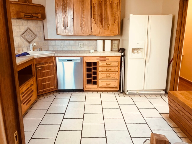 Photo - 1178 Clayton St