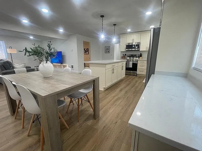 Photo - 3730 SW 99th St