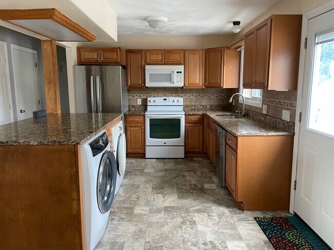 Photo - 44 N Woody Hill Rd Unit North Woody Hill