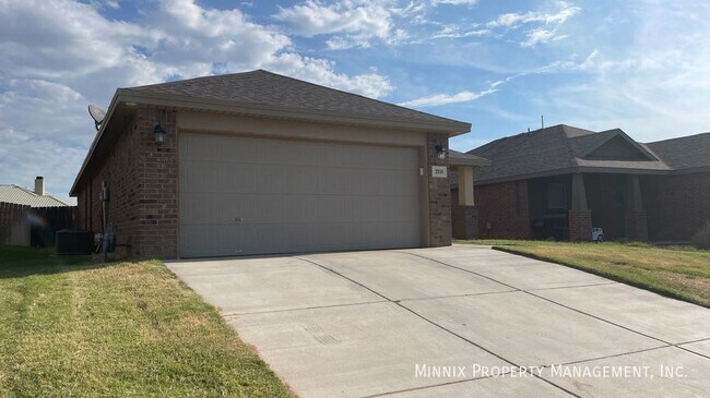 Photo - 2118 143rd St