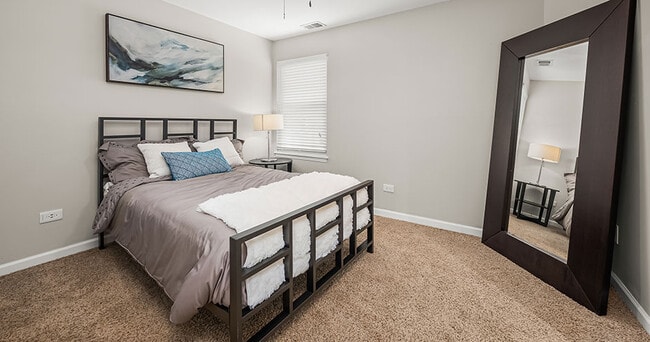 Photo - Windscape of Naperville Apartments