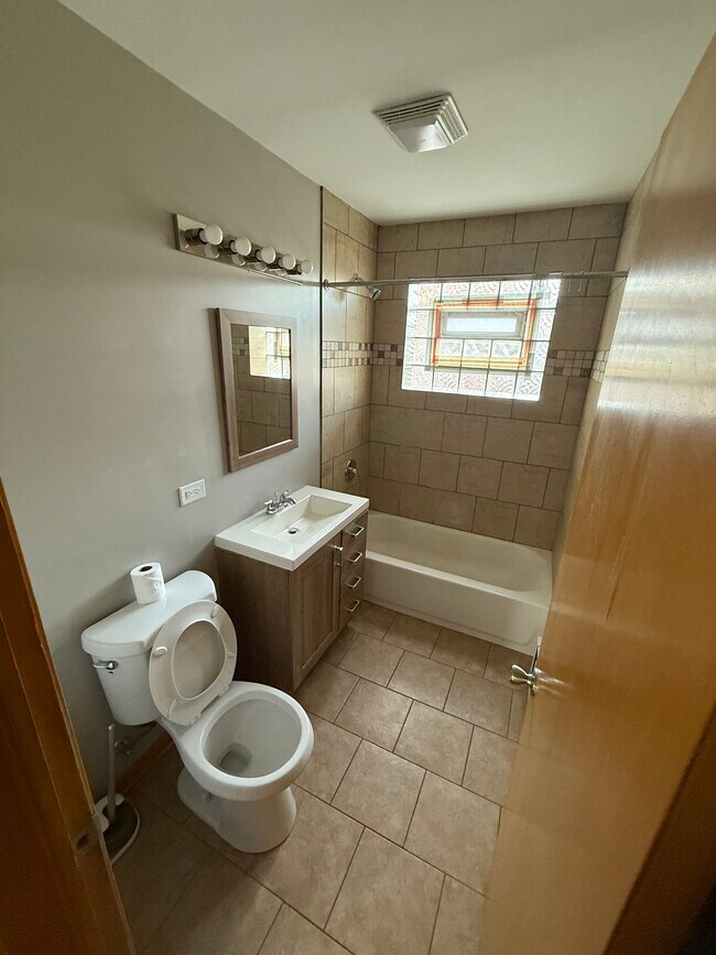 Photo - 4400 N Mango Ave Unit 1N