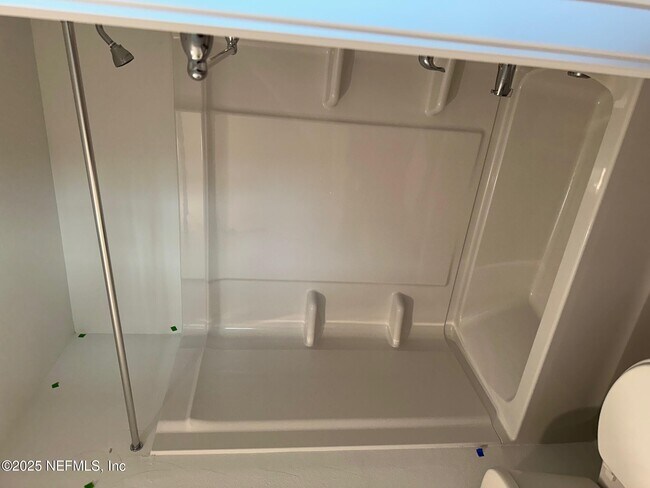 Photo - 120 Summer Moon Dr