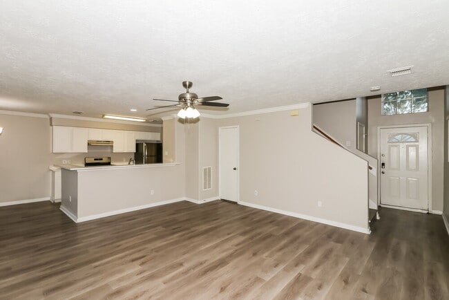 Photo - 8530 Wild Basin Dr