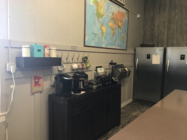 Community Kitchen - 101 Center E St Unit 405