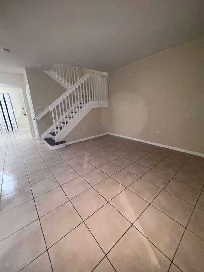 Photo - 2819 SE 15th Rd