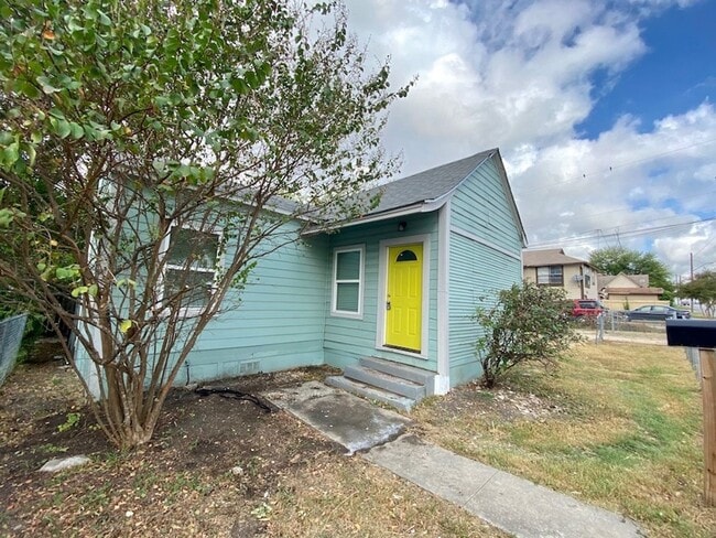 Photo - Highland Park adorable 2bd/1ba home AVAILABLE NOW!