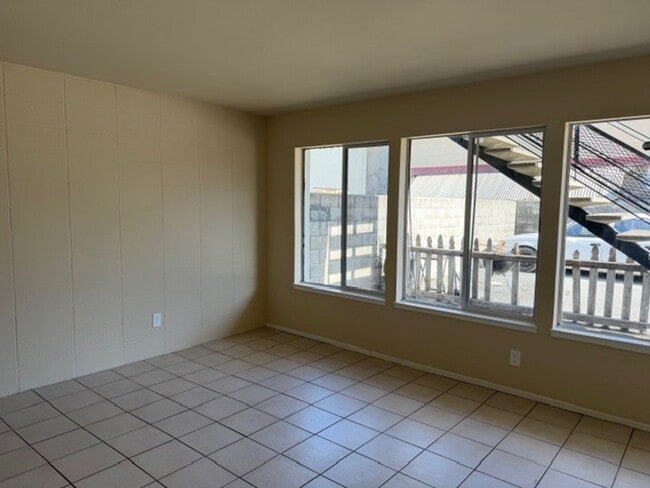 Photo - 1728 Broadway St Unit 6