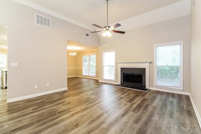 Photo - 25 Fairhaven Ct
