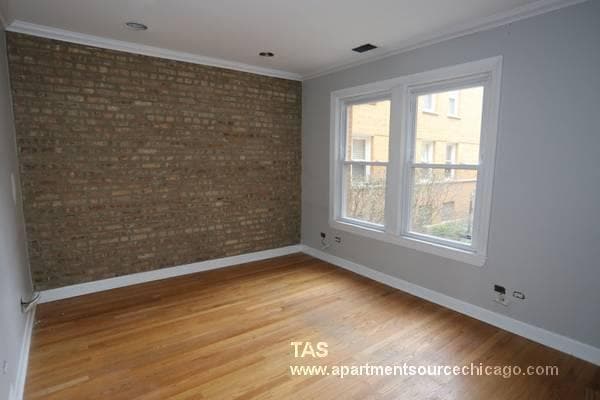 Photo - 632 W Roscoe St Unit 1N