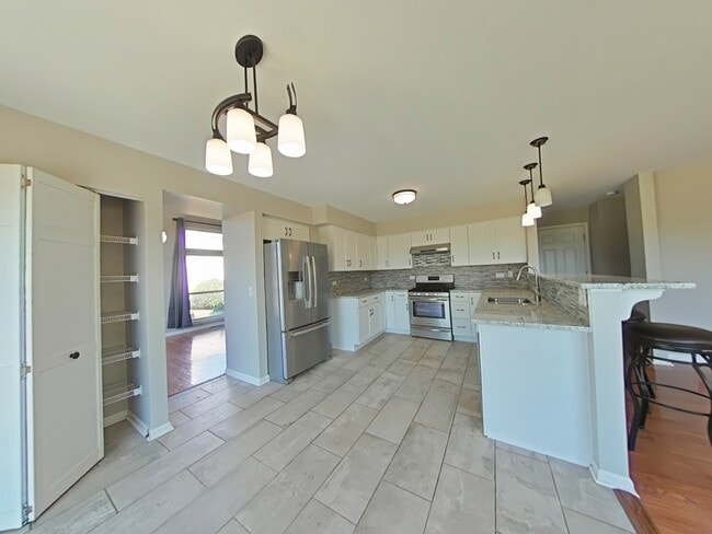 Photo - 1862 Baldwin Way