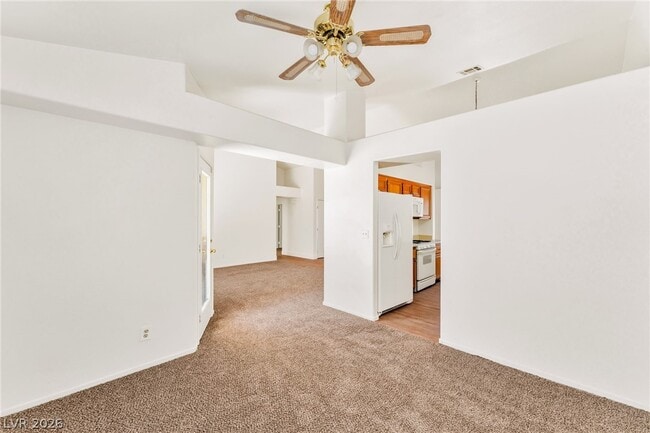 Photo - 4904 Spring Falls Way