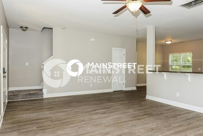 Photo - 3 Bedroom Pet-Friendly Home in Angier, NC with Main Street Renewal