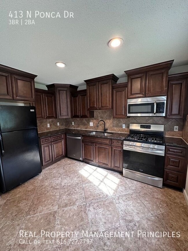 Photo - 413 N Ponca Dr