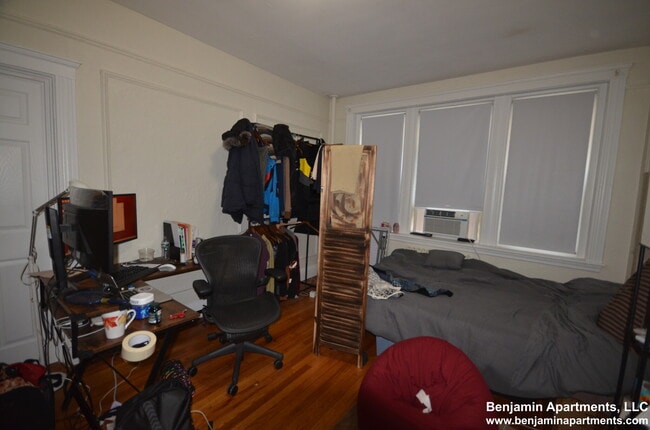 Building Photo - 1666 Commonwealth Ave Unit 8 Rental