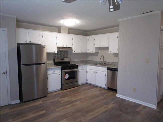 Photo - 4441 Township Dr