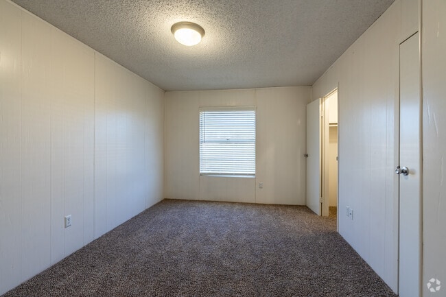 2BR, 1.5BA - 1050SF - Secondary Bedroom