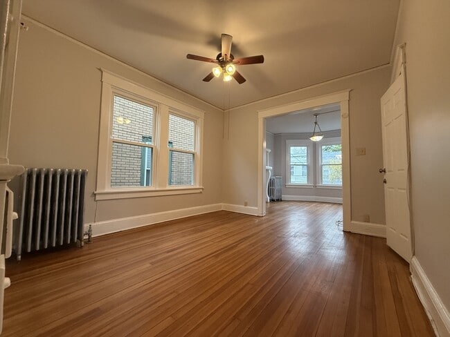 Photo - 221 S Swan St