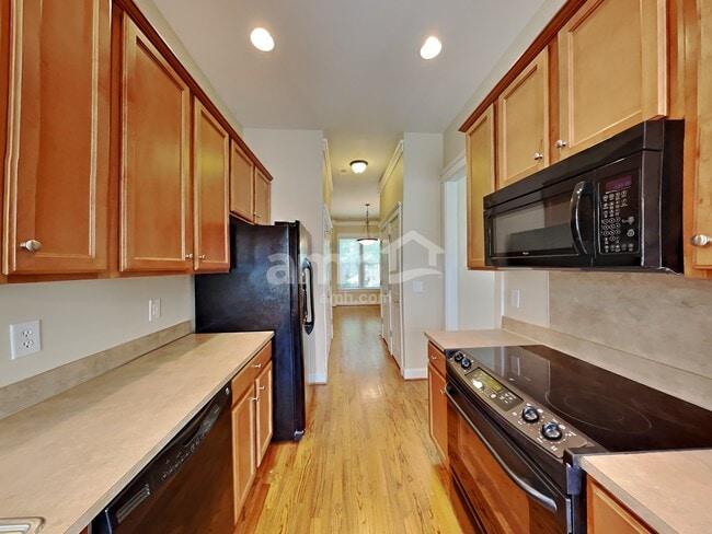Photo - 155 Water Oak Dr