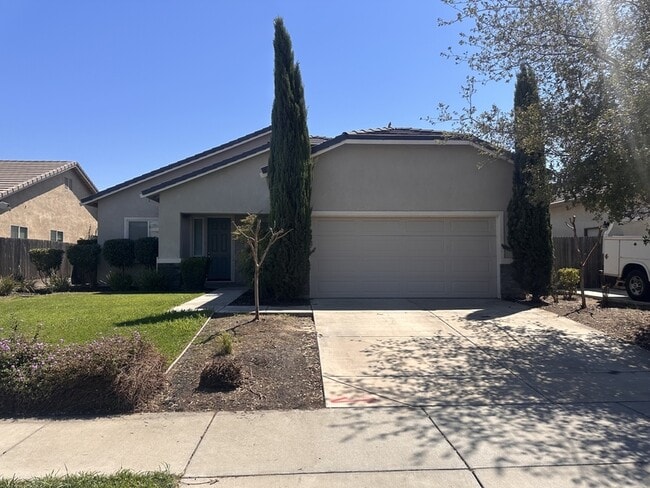 Building Photo - 1920 Faxon Dr Rental