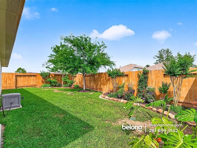 40402 Red Poppy Ln